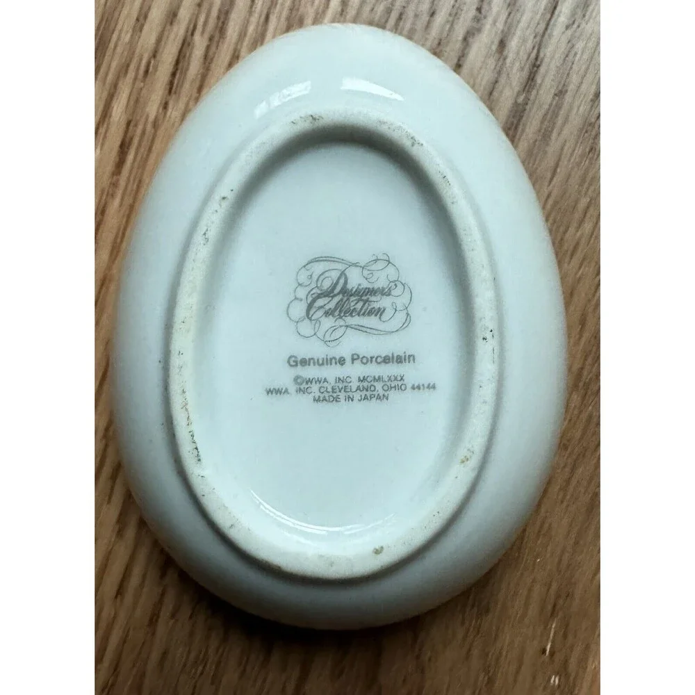 Designer’s‎ Collection Porcelain Trinket Box Bunny Rabbit Floral Japan Oval 3”